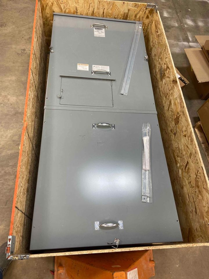 Square D EZM32000CBU 3PH 2000A Main Disconnect