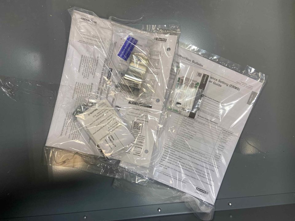 Square D EZM32000CBU 3PH 2000A Main Disconnect