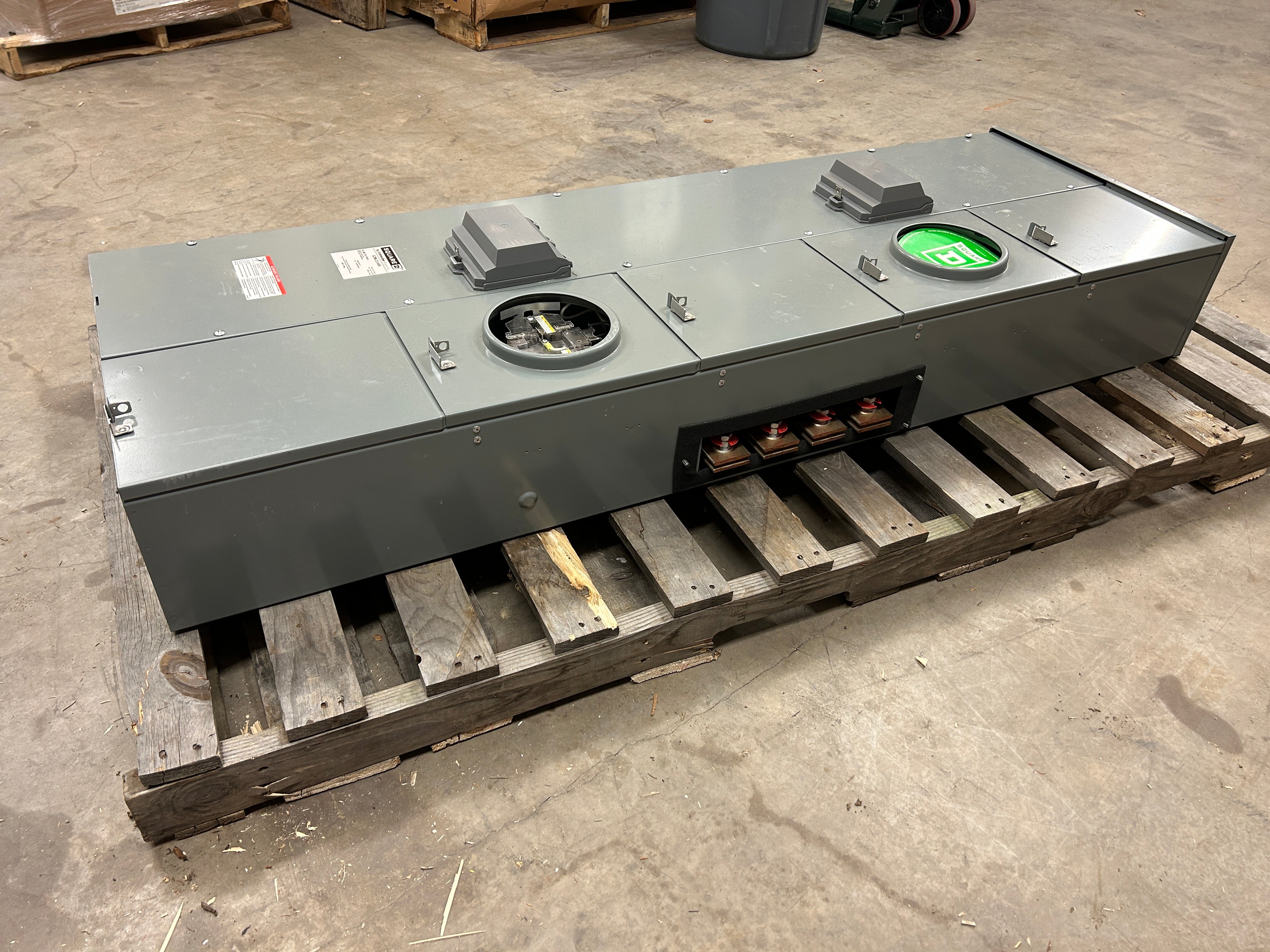 Square D EZML312400 3PH In / 1PH Out 2 Gang Ringless Lever Bypass 400A Factory Installed Breaker at Each Socket Meter Stack