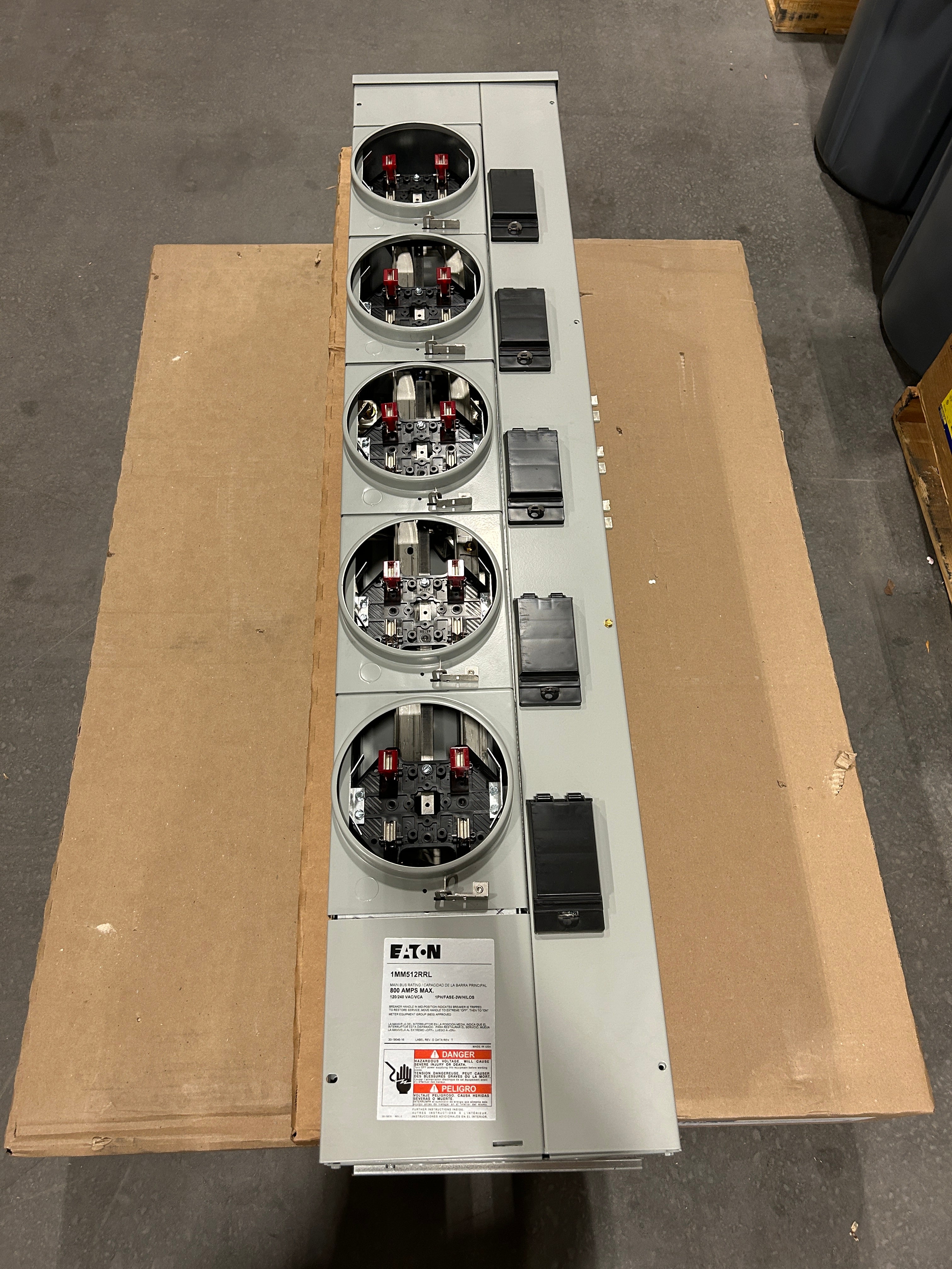Eaton 1MM512RRL 1PH In / 1PH Out 5 Gang 125A Socket Ringless Meter Stack