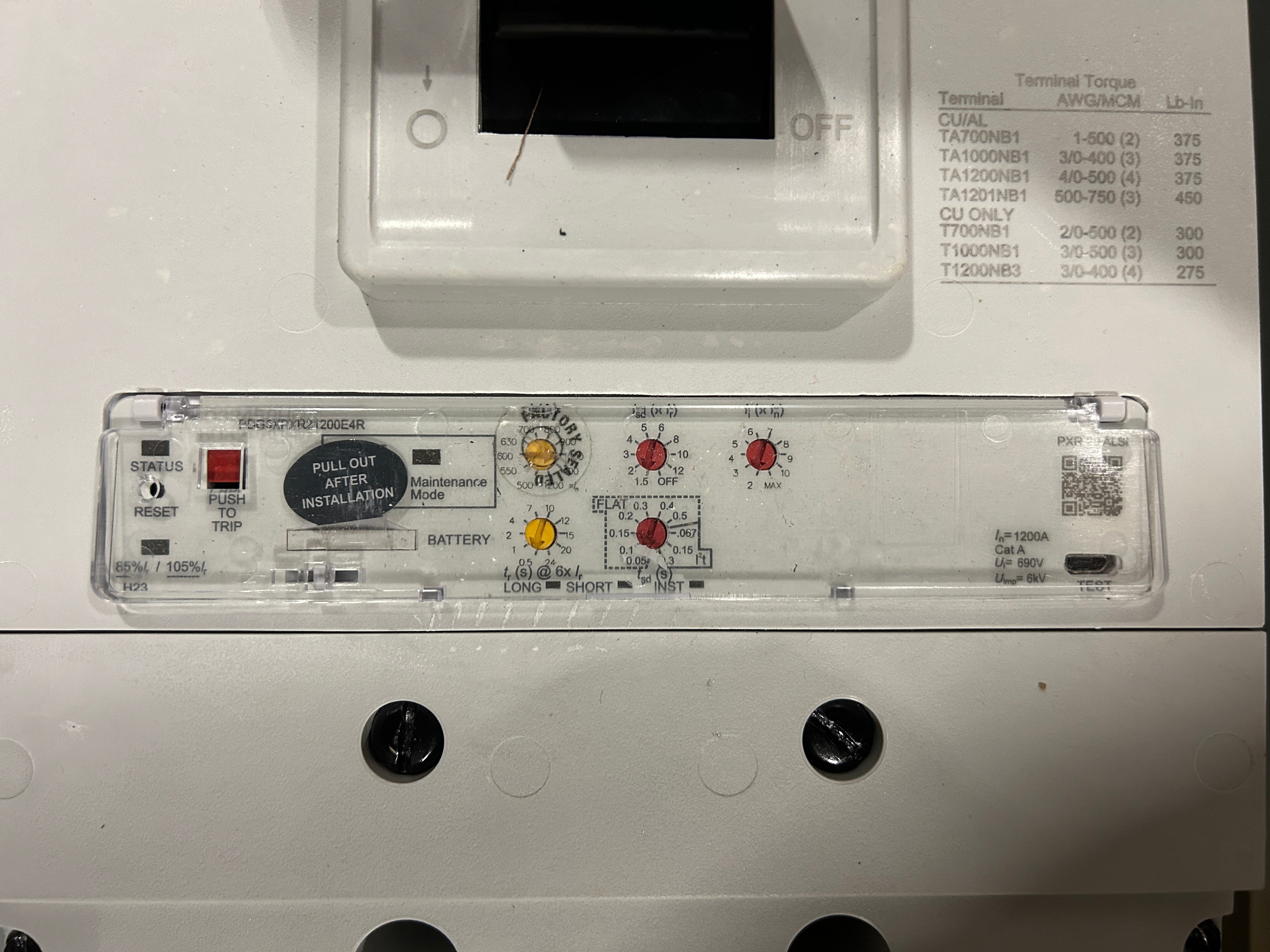 Eaton 1PMB1000R 1000A Single Phase Main Disconnect With Arcflash Reduction Maintenance System
