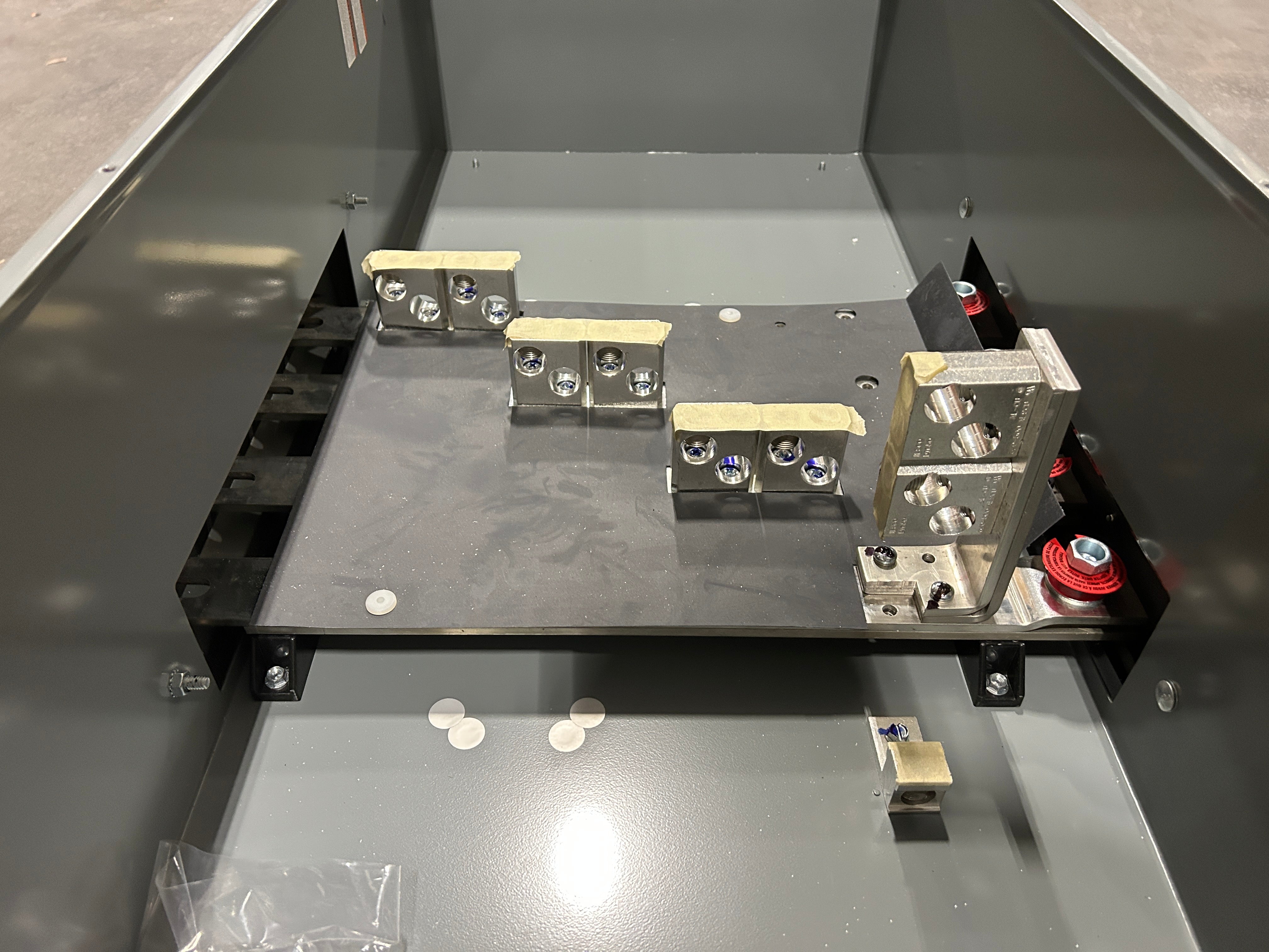 Square D EZM3800TB 800A Main Tap Box