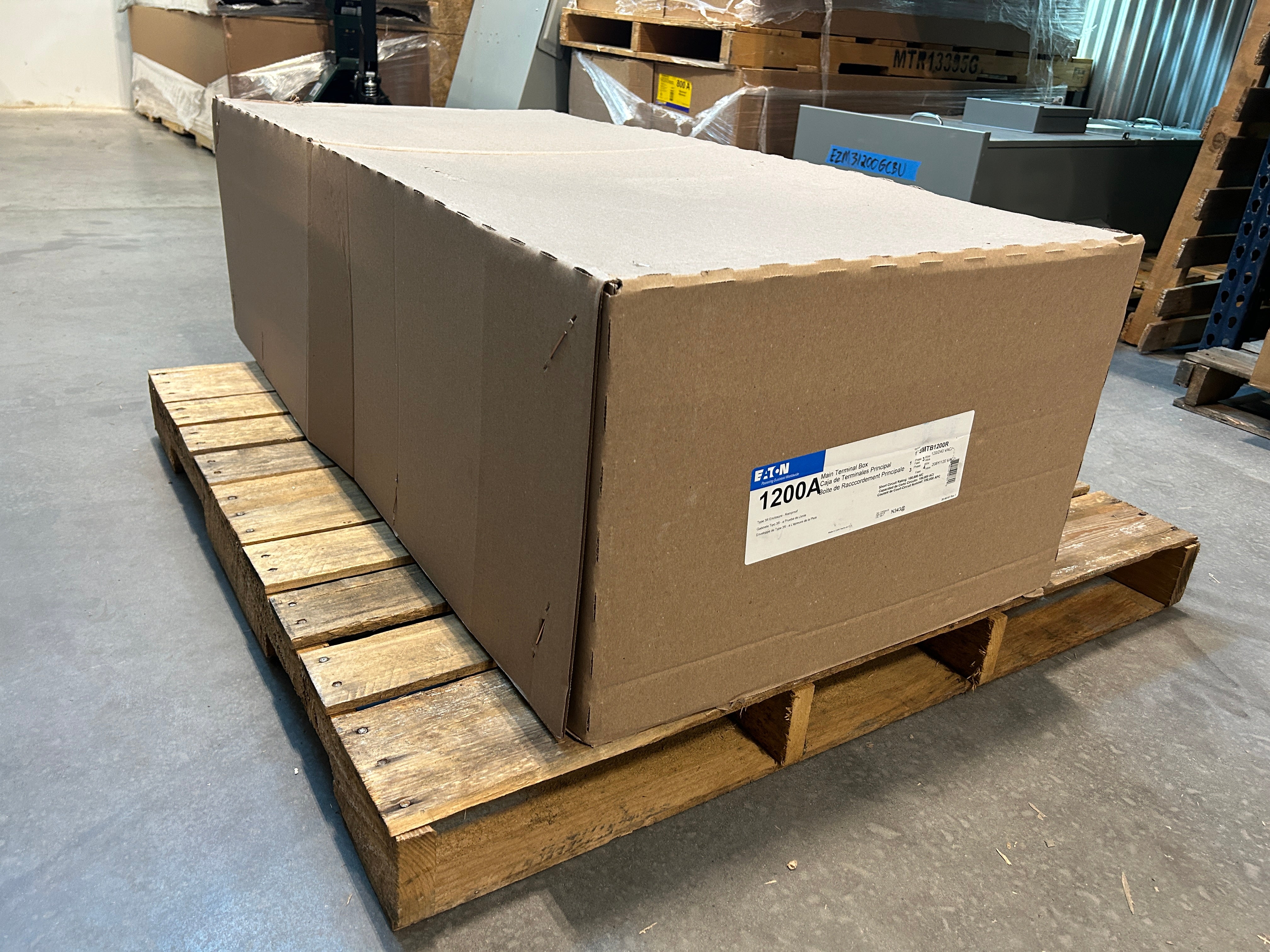 Eaton 3MTB1200R 1200A Three Phase Main Tap Box