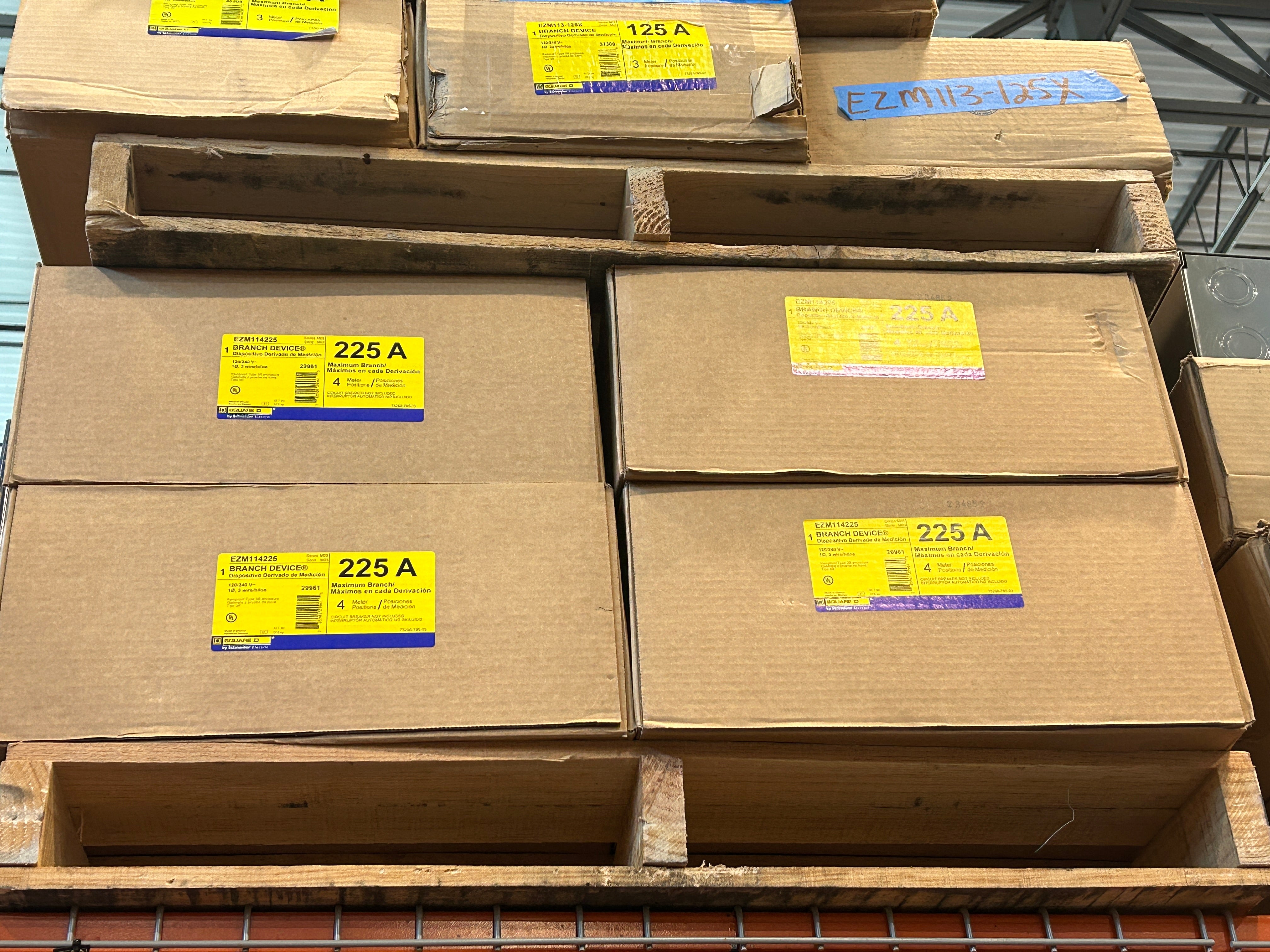 Square D EZM114225 1PH In / 1PH Out 225A Socket 4 Gang Ring Type Meter Stack