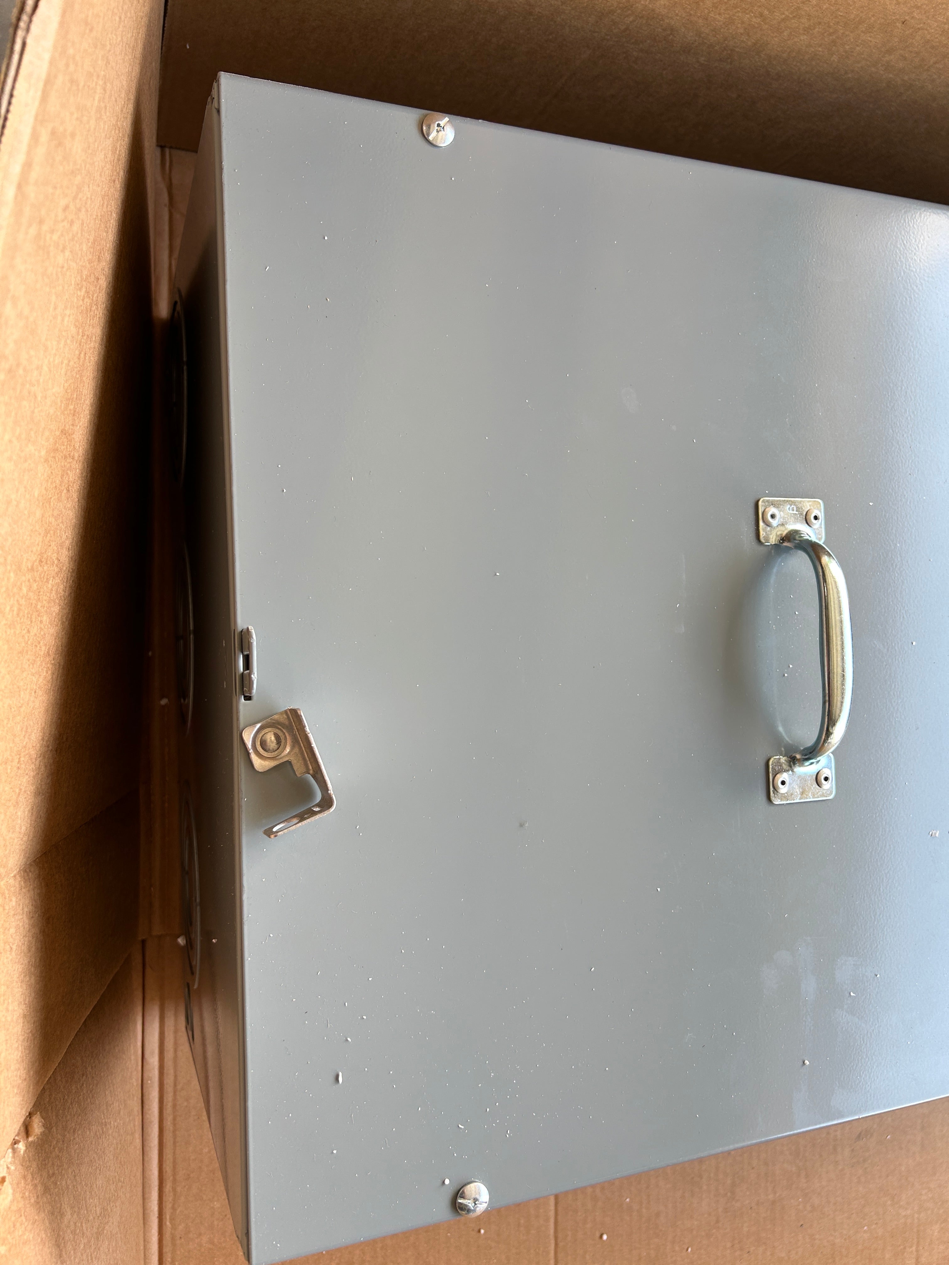 Square D EZM3400CB 400A Main Circuit Breaker Disconnect