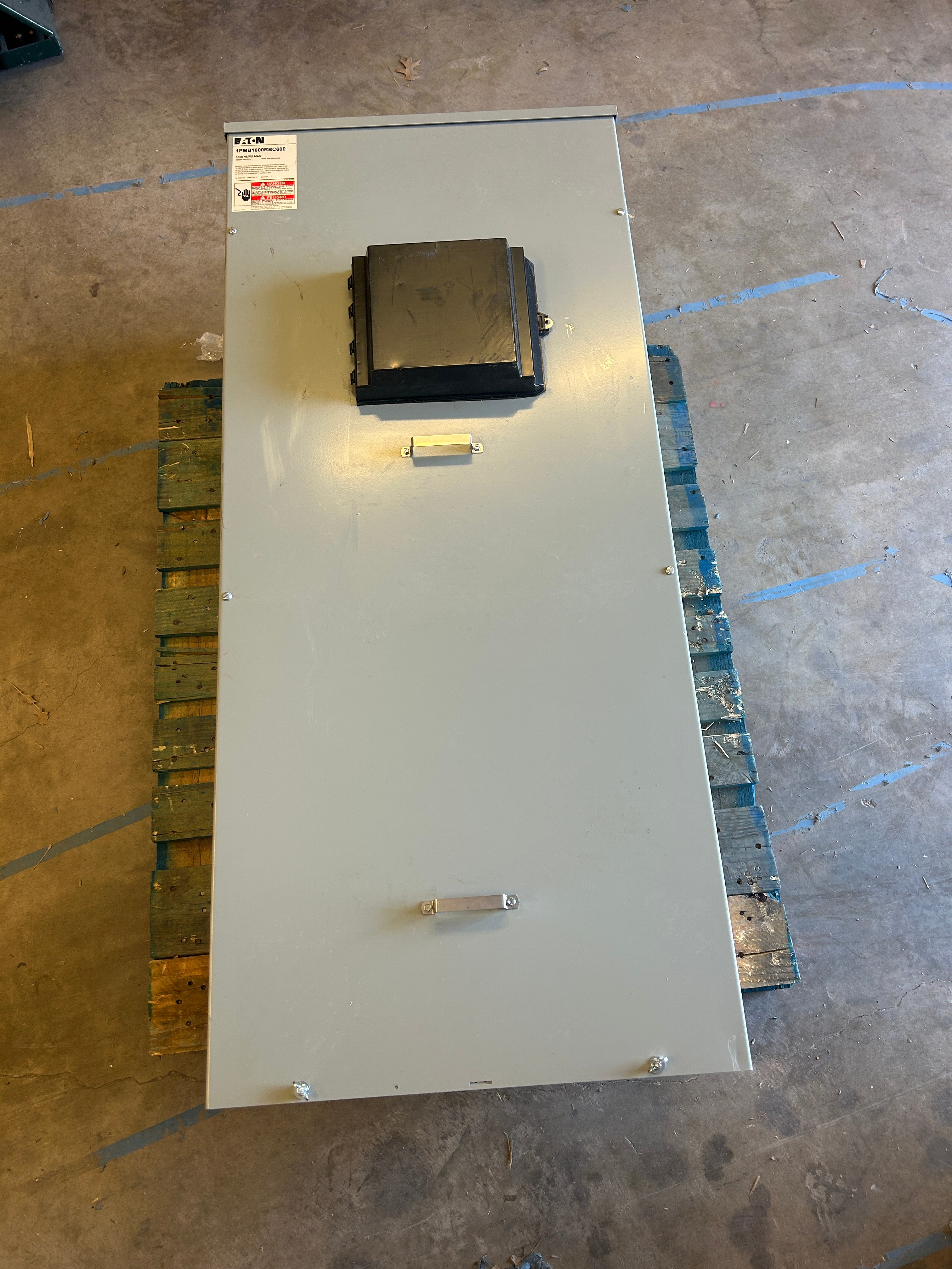 Eaton 1PMB1600RBC600 Single Phase 1600A ARMS Maintenance Mode 100kAIC Main Disconnect