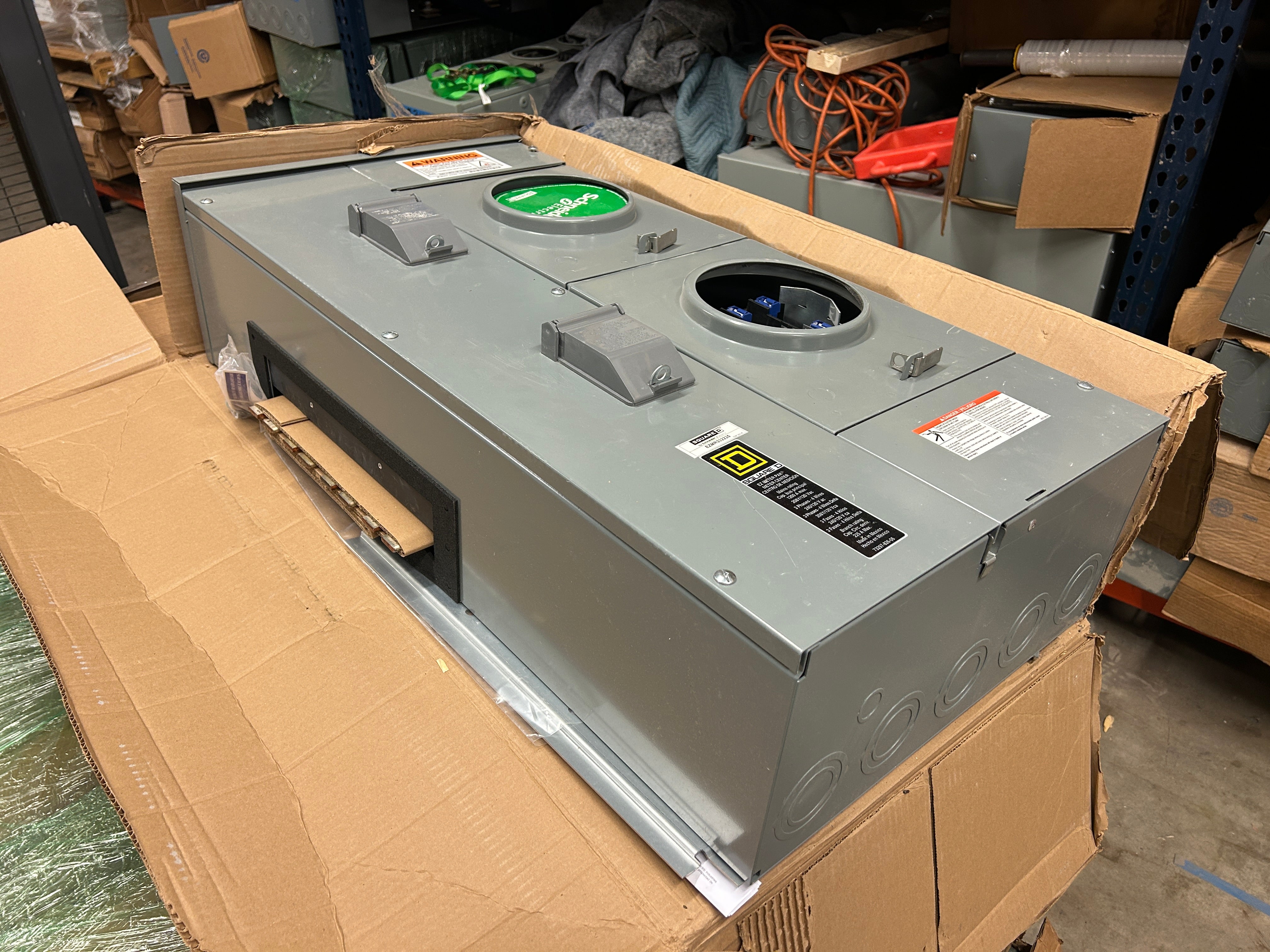 Square D EZMR332225 3PH In / 3PH Out 2 Gang Ringless 225A Socket 1200A Copper Busbar Meter Stack