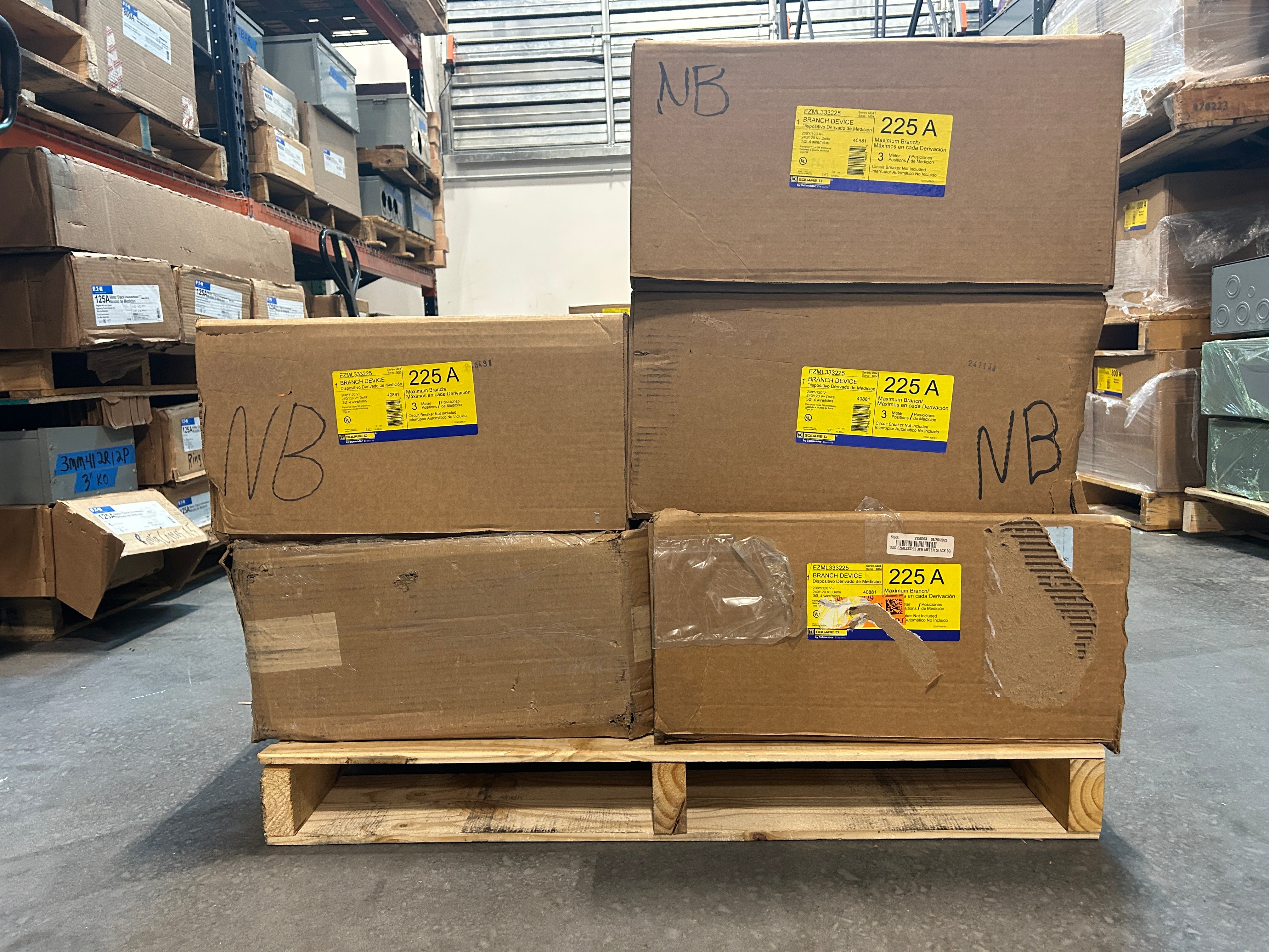 Square D EZML333225 3PH In / 3PH Out 3 Gang Ringless Lever Bypass 225A Socket 1200A Copper Busbar Meter Stack