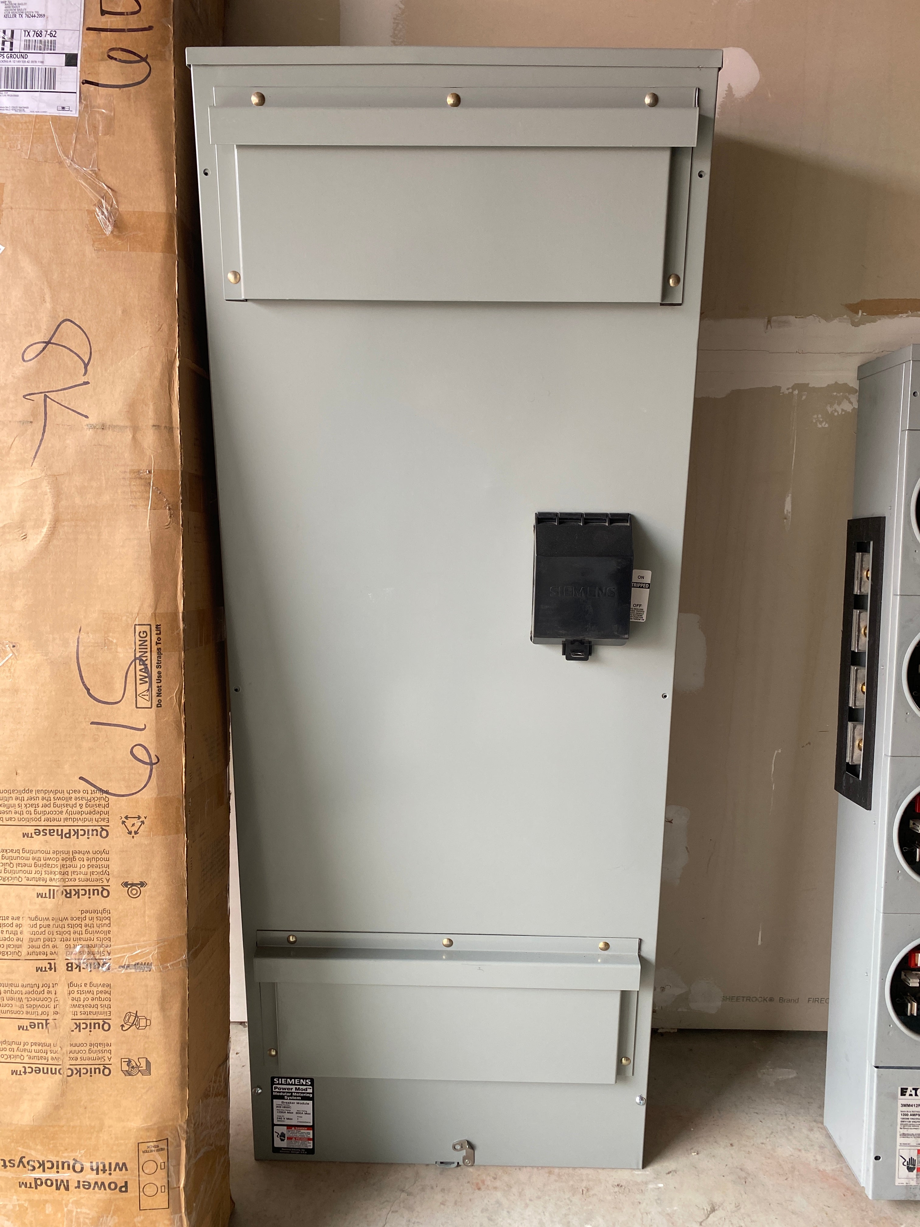 Siemens WB1800C Single Phase 800 Amp Main Circuit Breaker Disconnect