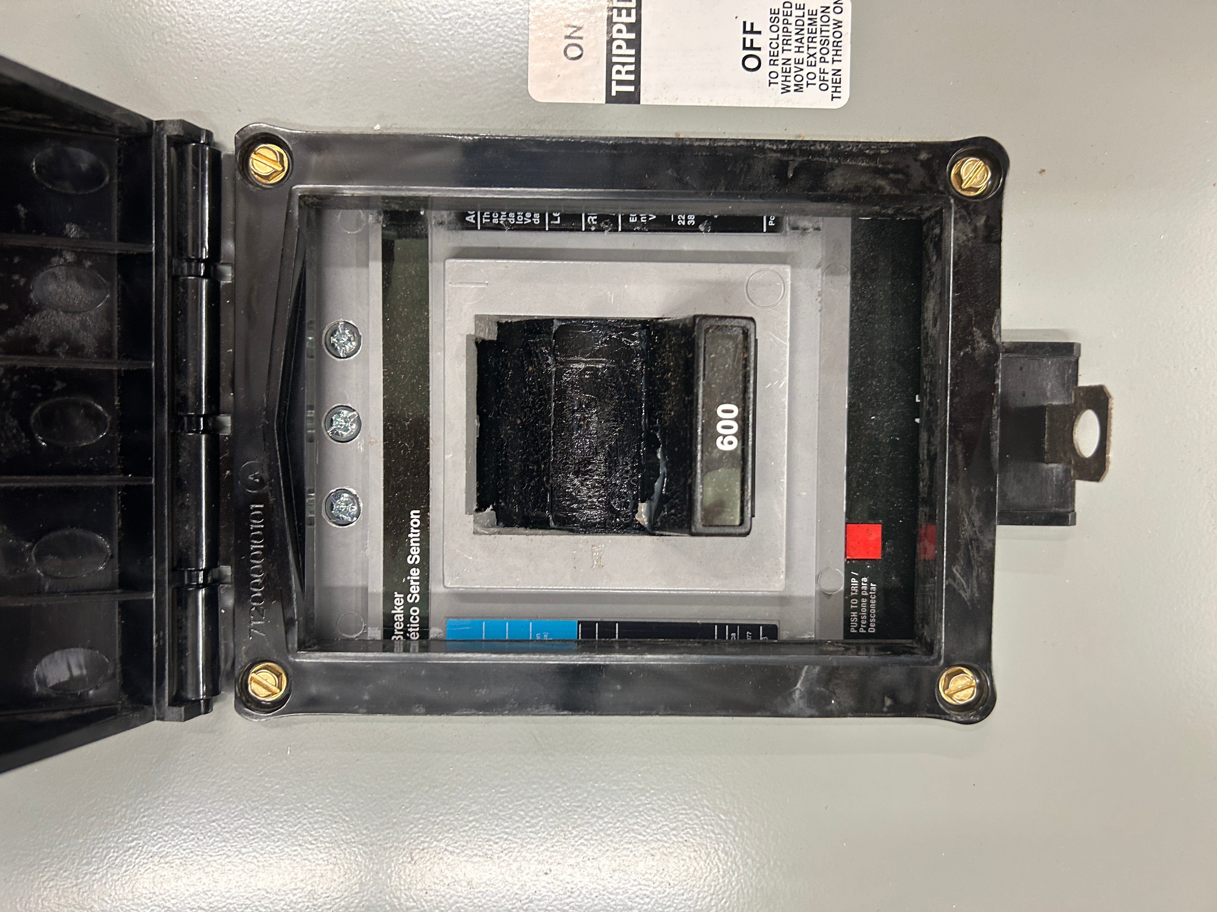 Siemens WEB3600B 3 Phase 600 Amp EUSERC Main Circuit Breaker Disconnect