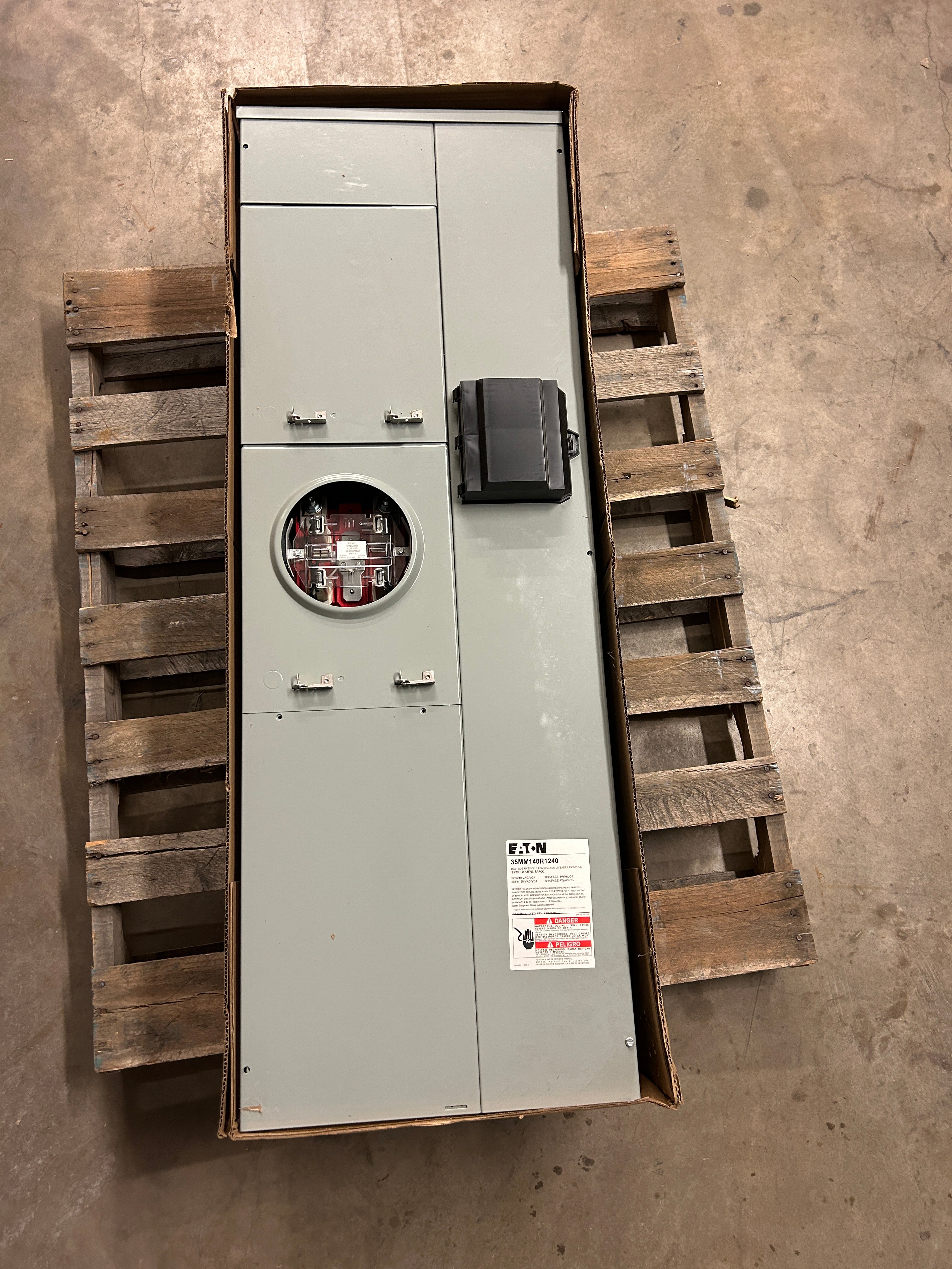 Eaton 35MM140R1240 3PH In / 1PH Out 1 Gang 400A Factory Installed Tenant Breaker Ringless Lever Bypass 1200A Bus Meter Stack