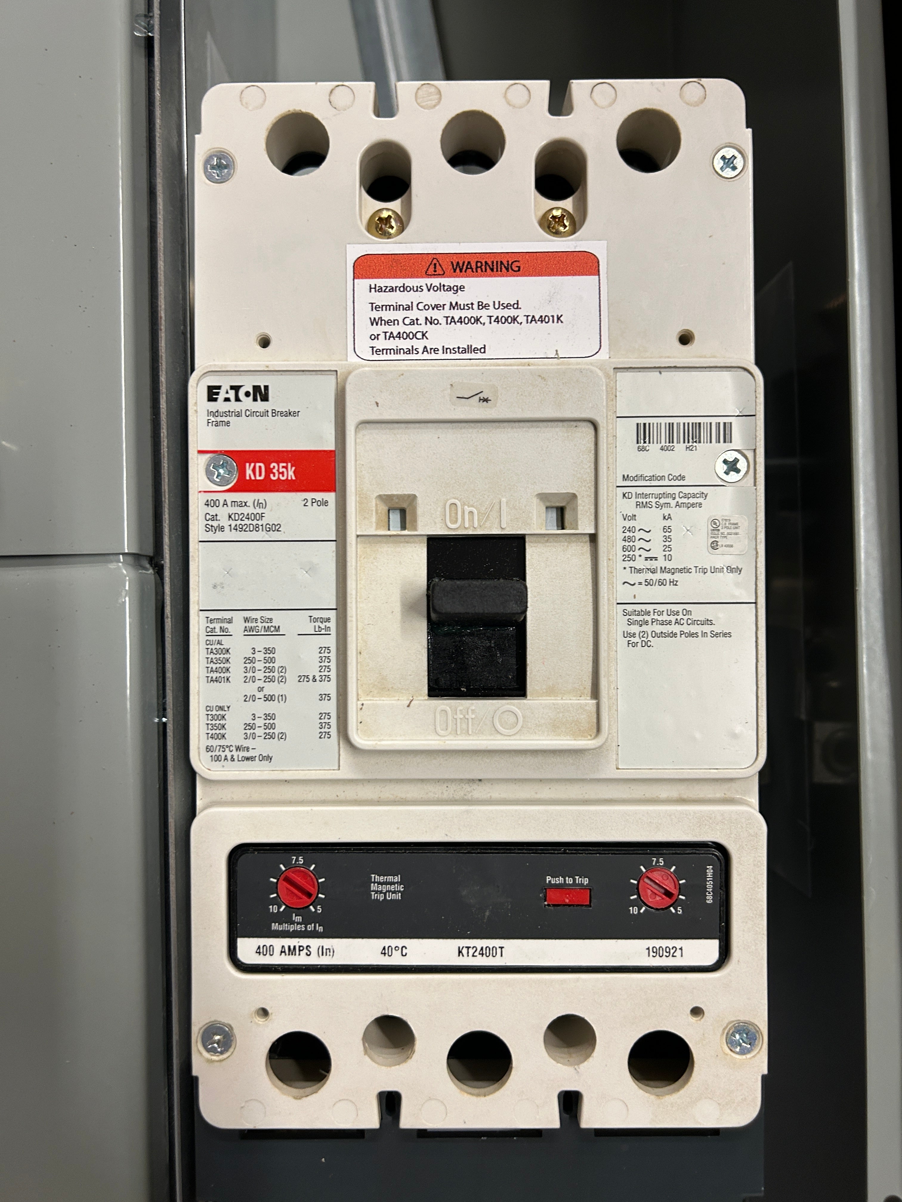 Eaton 35MM140R1240 3PH In / 1PH Out 1 Gang 400A Factory Installed Tenant Breaker Ringless Lever Bypass 1200A Bus Meter Stack