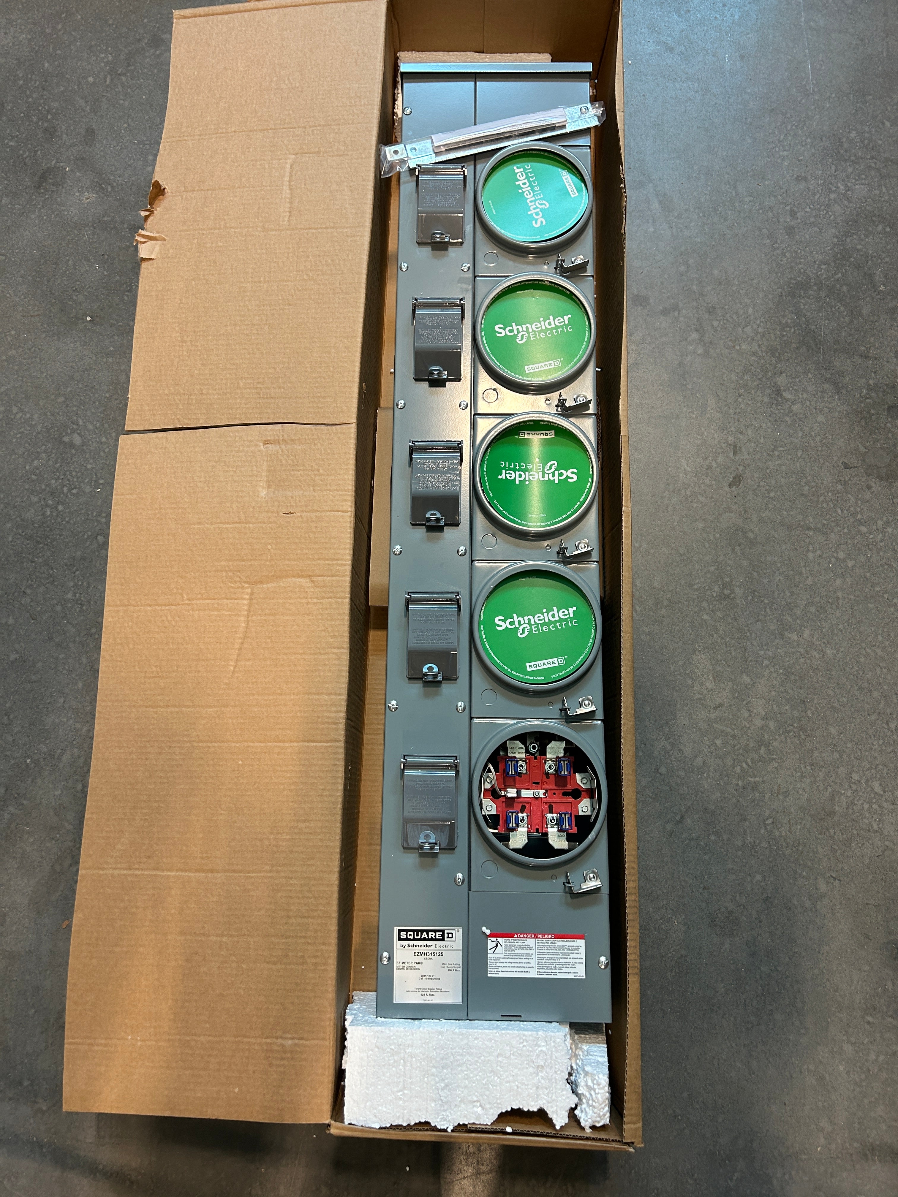 Square D EZMH315125 3PH In / 1PH Out 5 Gang Ringless Horn Bypass Meter