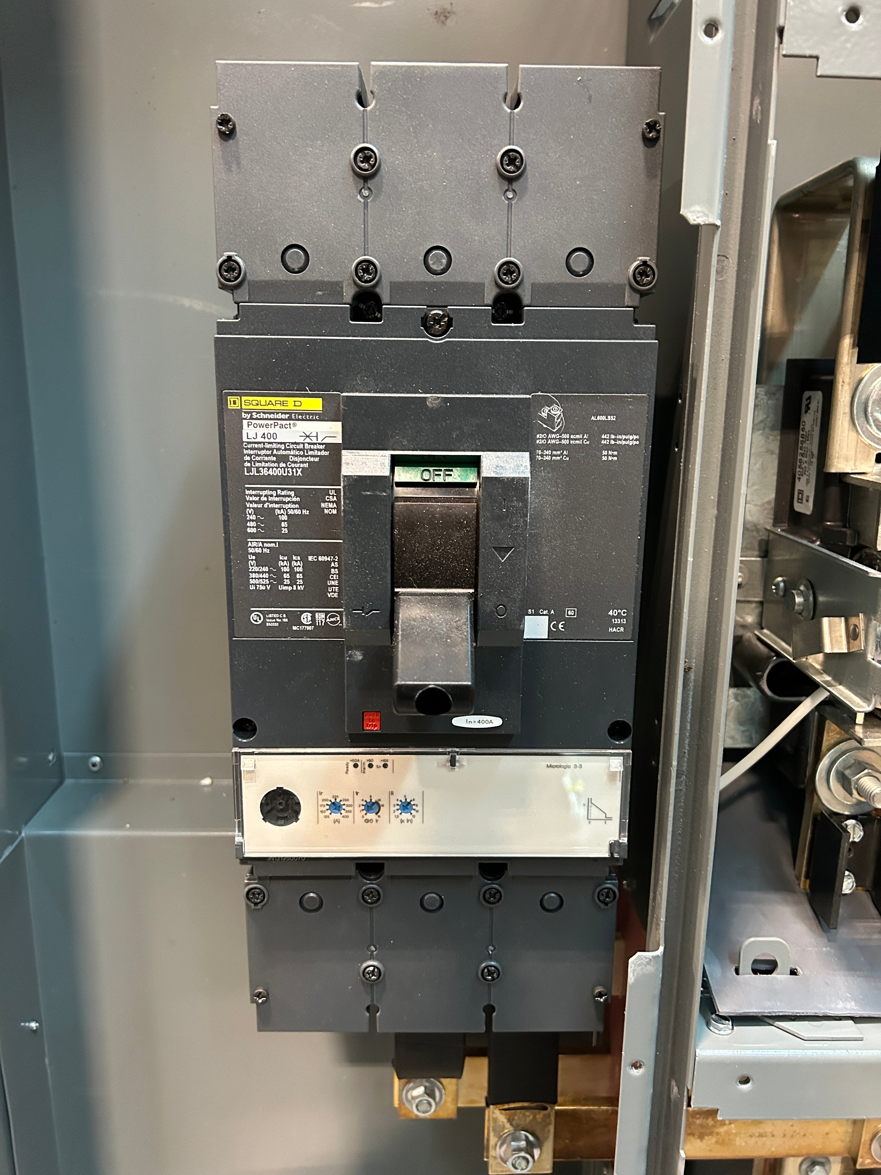 Square D EZML332400 3PH In / 3PH Out 2 Gang Ringless Lever Bypass 400A Factory Installed Breaker at Each Socket Meter Stack