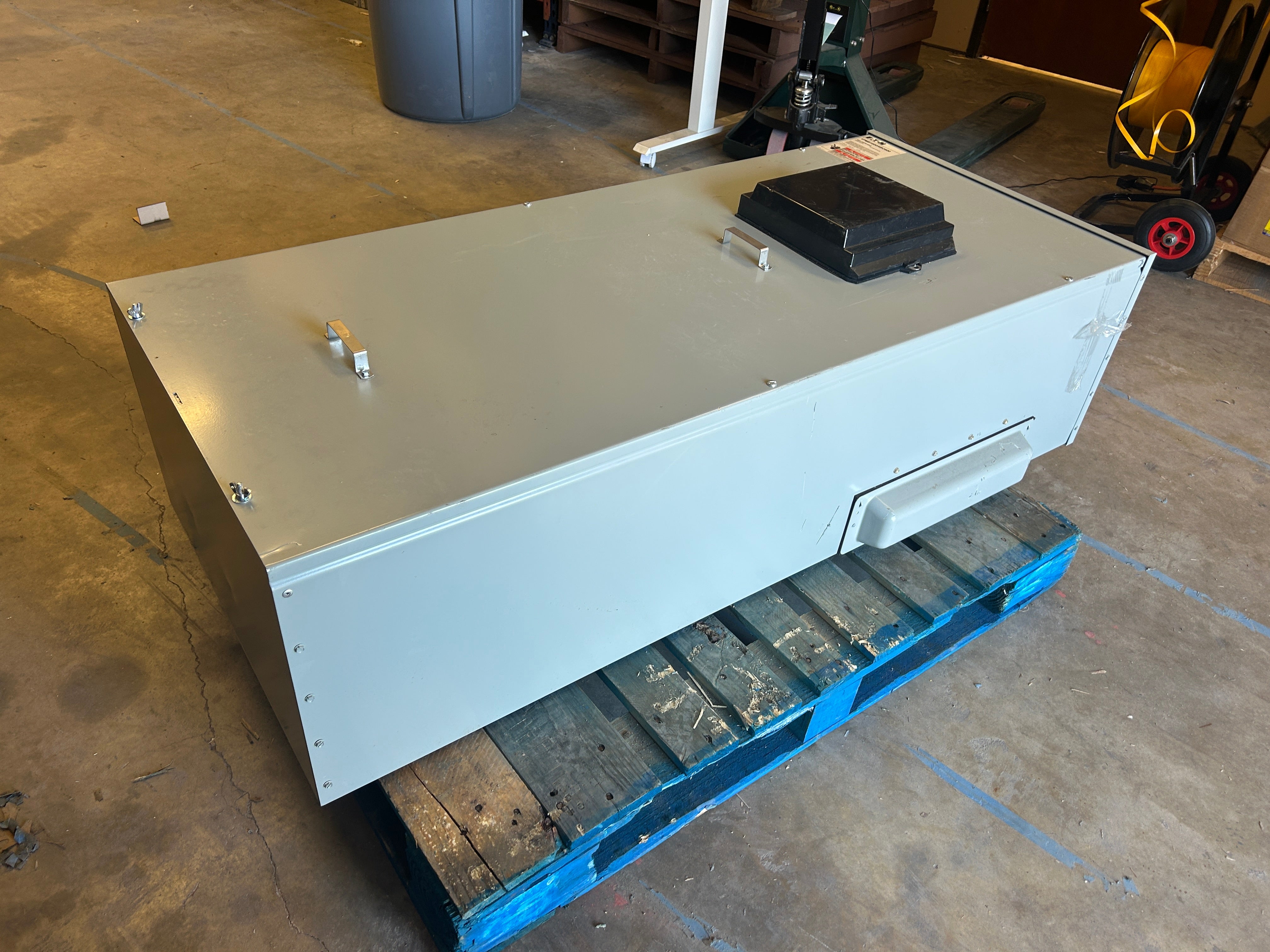 Eaton 1PMB1600RBC600 Single Phase 1600A ARMS Maintenance Mode 100kAIC Main Disconnect