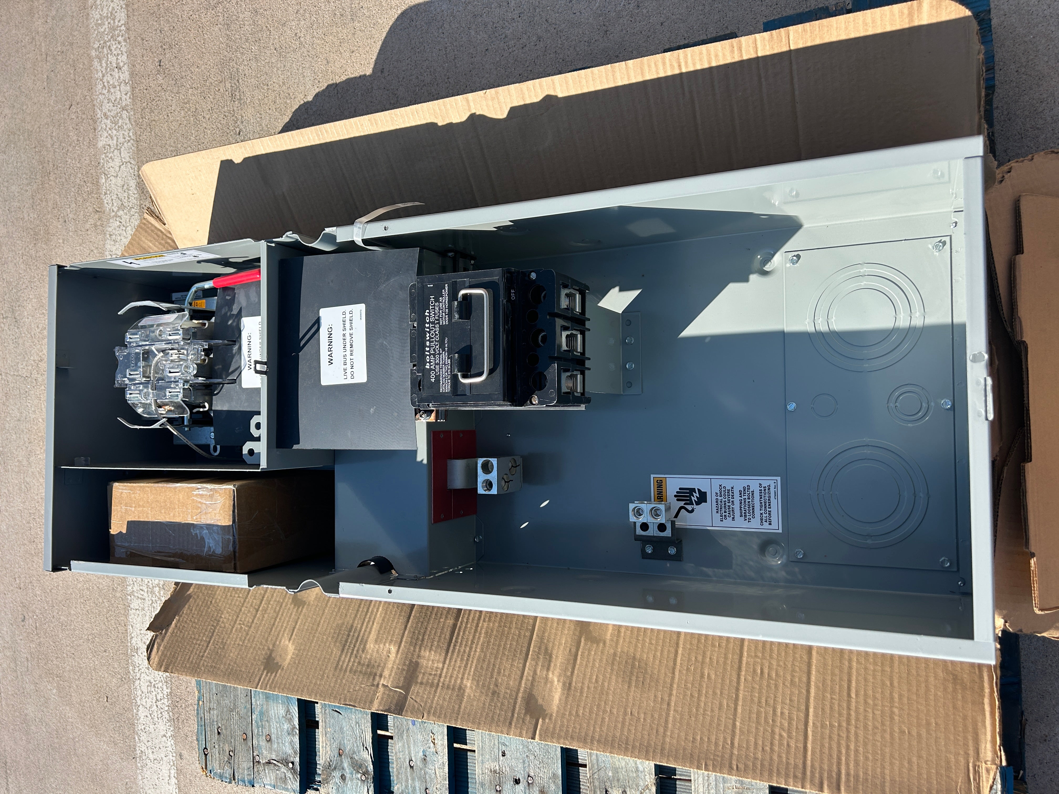 Siemens WML13400RJFS 3PH In/Out Ringless Lever Bypass 400A Fused Meter Stack