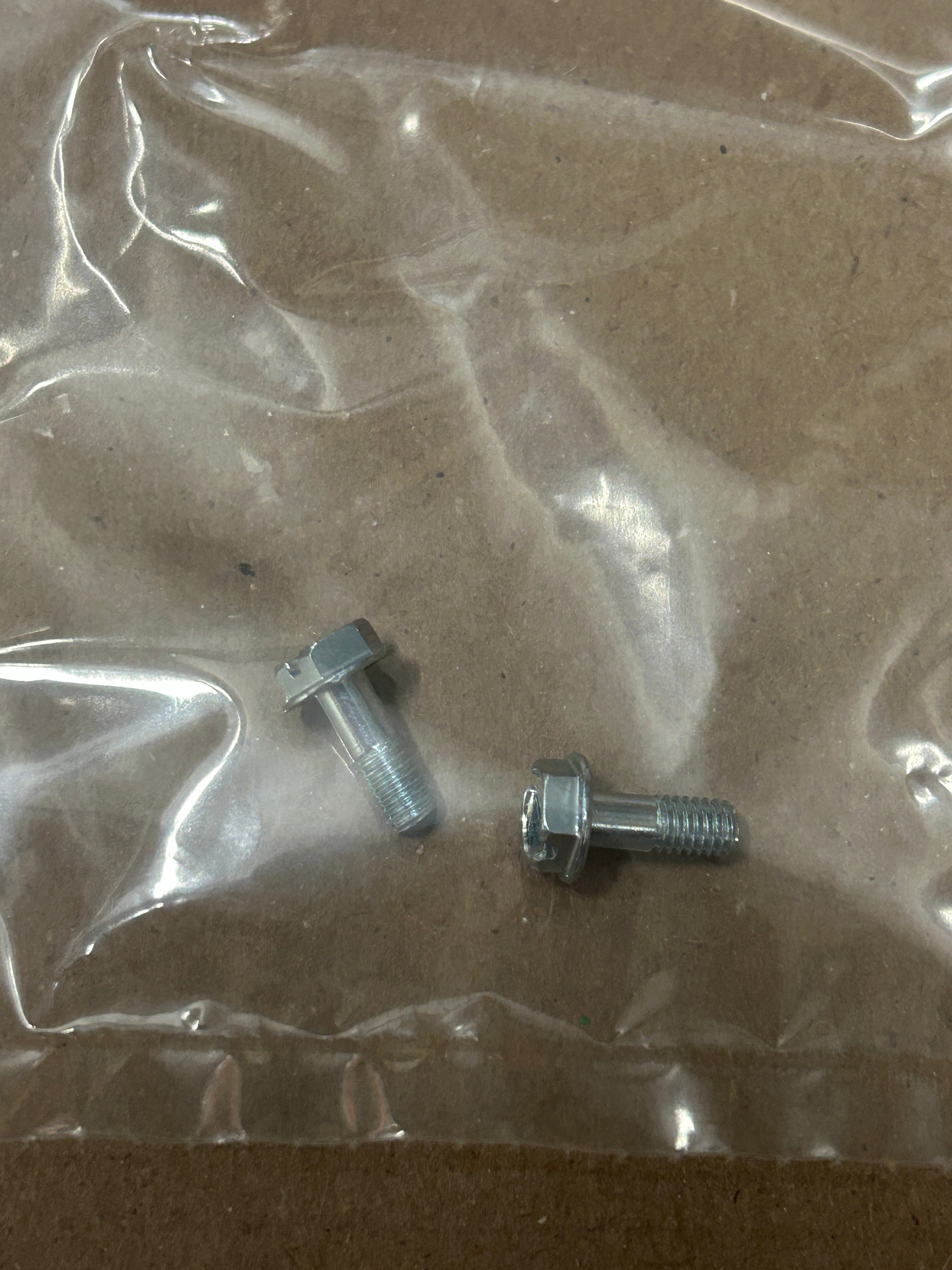 Eaton 1MMCP1 Ringless to Ring Meter Socket Cover Conversion Kit