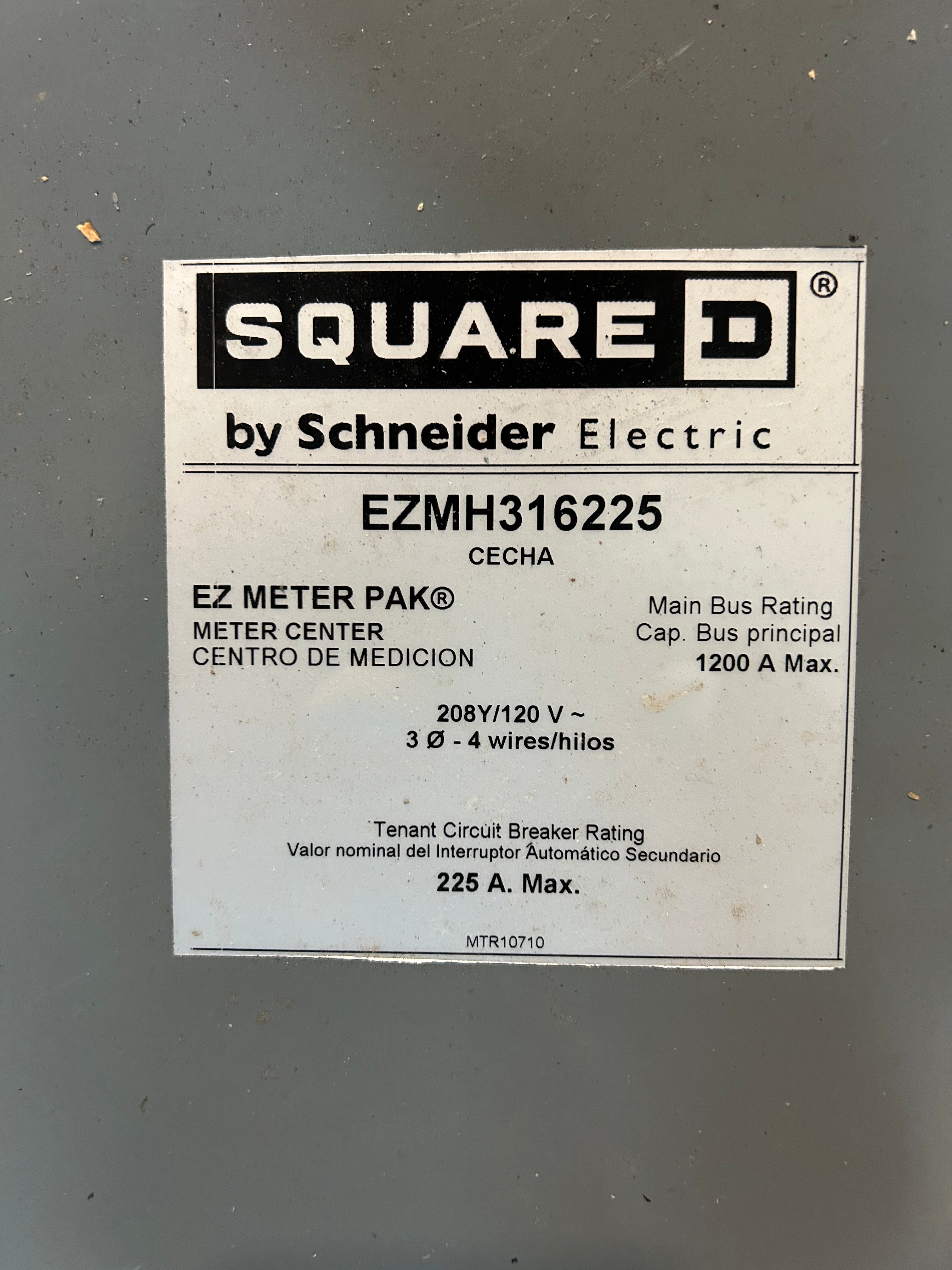 Square D EZMR316225 3PH In / Single Phase Out 6 Gang 225A Socket Ringless Horn Bypass Meter Stack